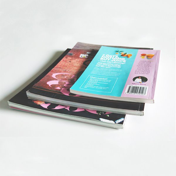 custom Fashionable Magazine with Glue Binding